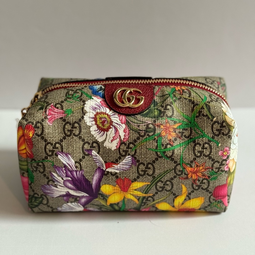 BRAND NEW GUCCI Soft GG Supreme Monogram Flora Cosmetic Case Multicolor Rosso